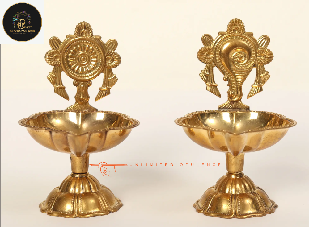 Sreeda Lamps – Shankha Chakra Deep